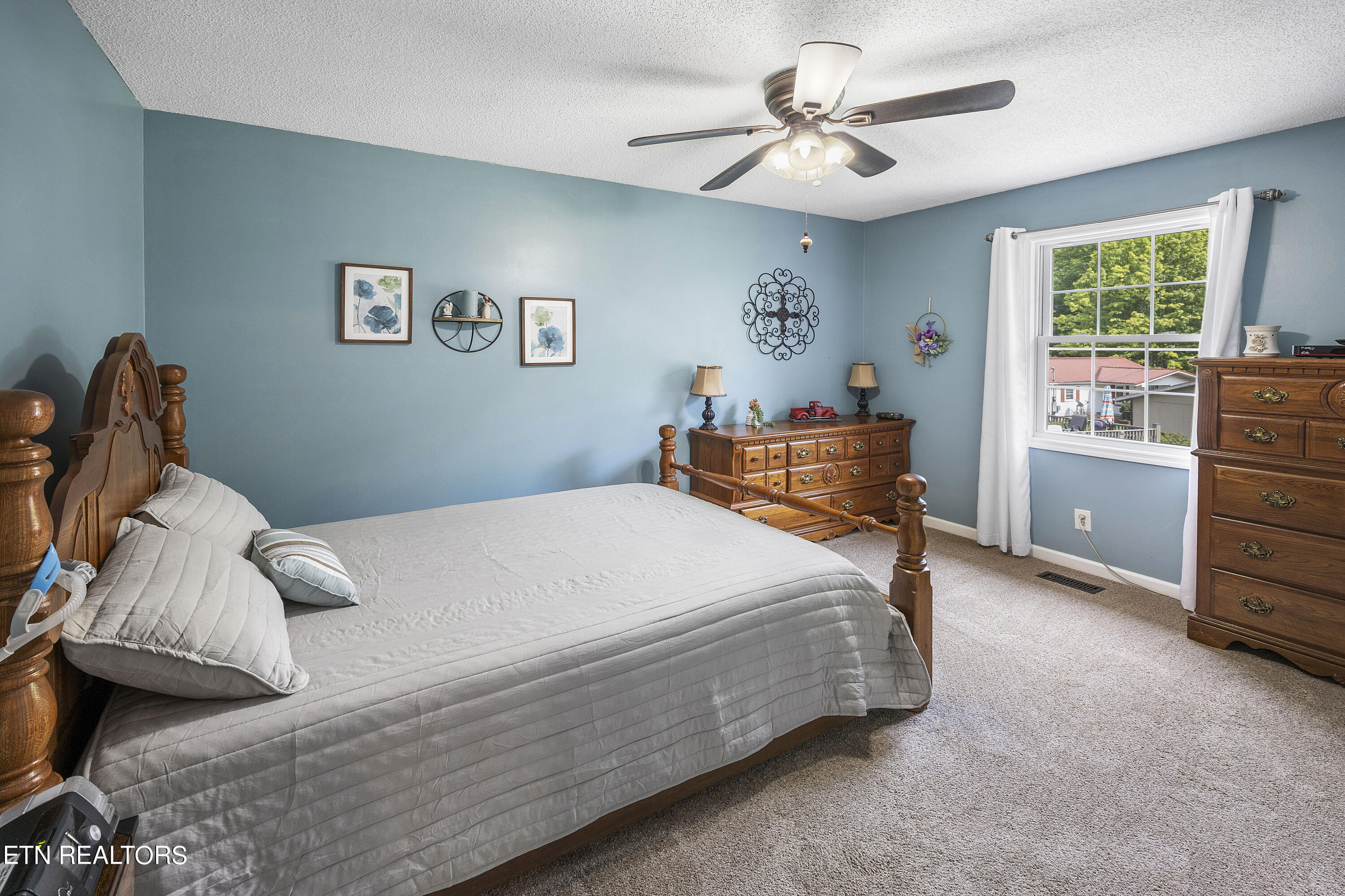 168 Batley Loop Road Clinton, TN 37716 - Photo 11 of 30 L40A5353