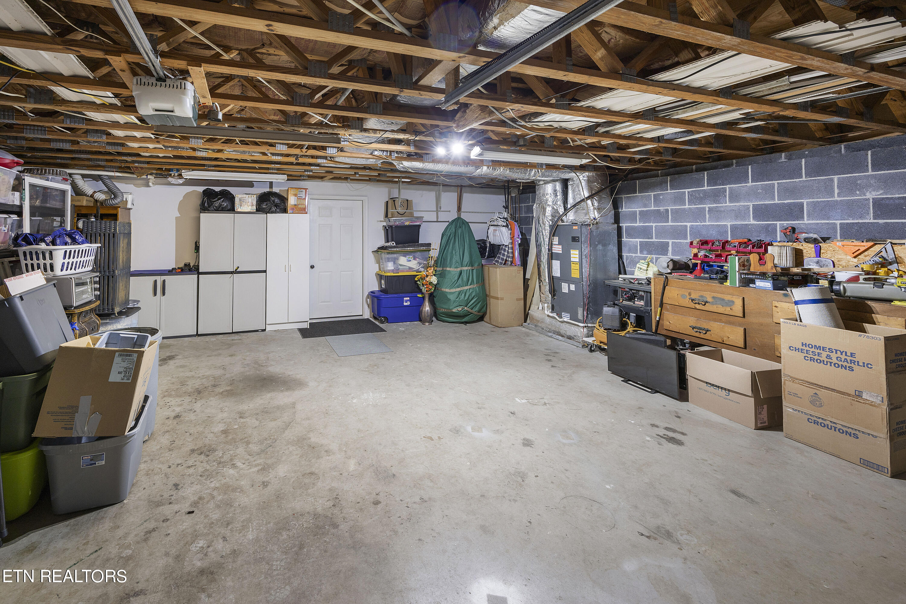 168 Batley Loop Road Clinton, TN 37716 - Photo 19 of 30 L40A5373