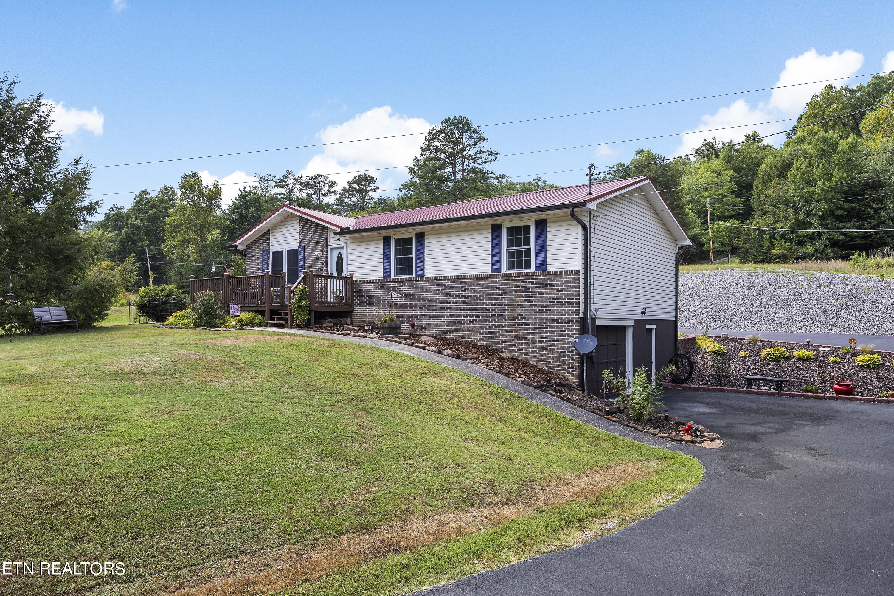 168 Batley Loop Road Clinton, TN 37716 - Photo 28 of 30 L40A5401