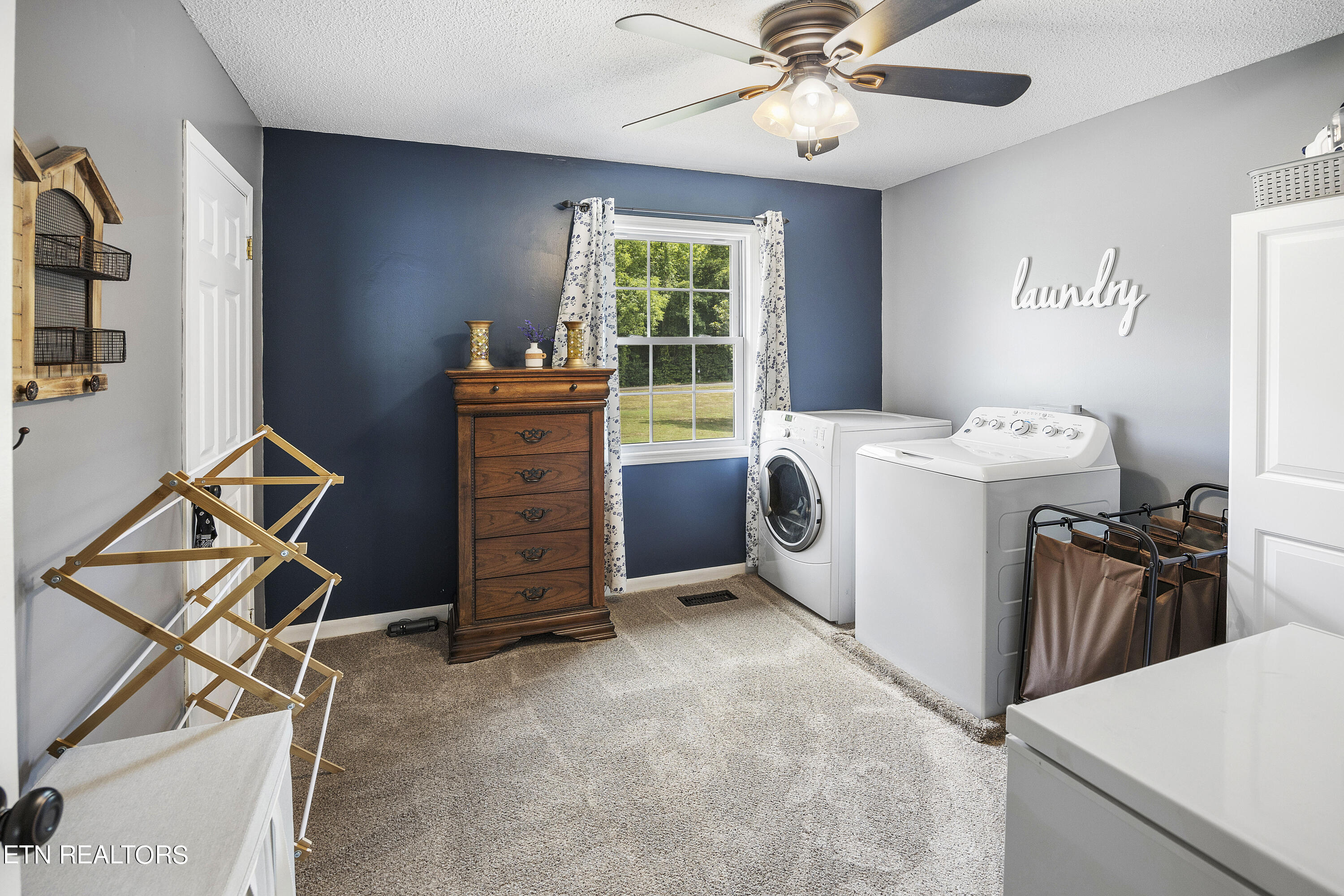168 Batley Loop Road Clinton, TN 37716 - Photo 10 of 30 L40A5350