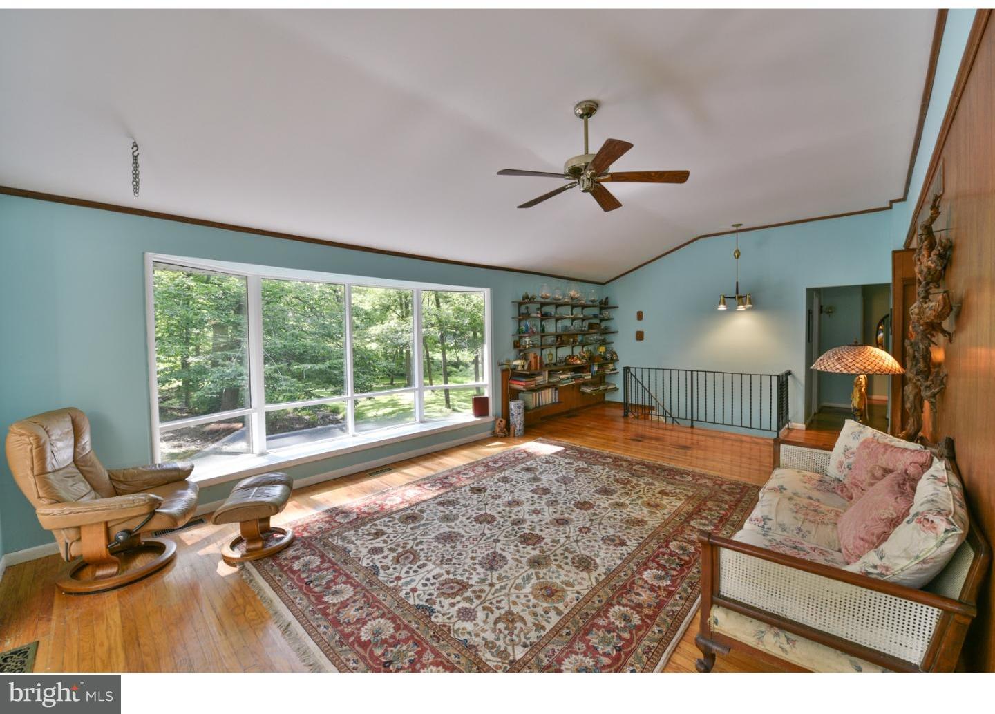 26 Moredon Road Huntingdon Valley, PA 19006 - Photo 6 of 25 Gallery Image 6