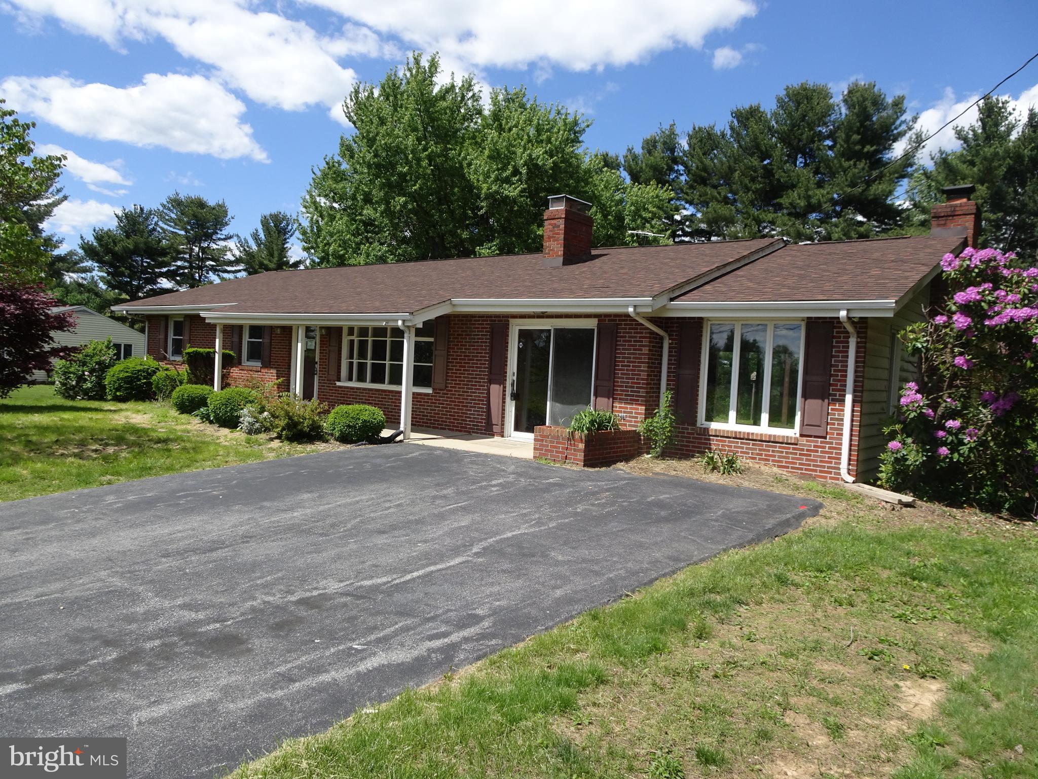 11810 Old Annapolis Road Frederick, MD 21701 - Photo 1 of 17 Exterior (Front)