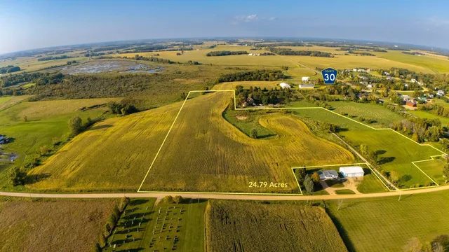 $330,000 | 3 X 314th Street, New Prague, MN 56071