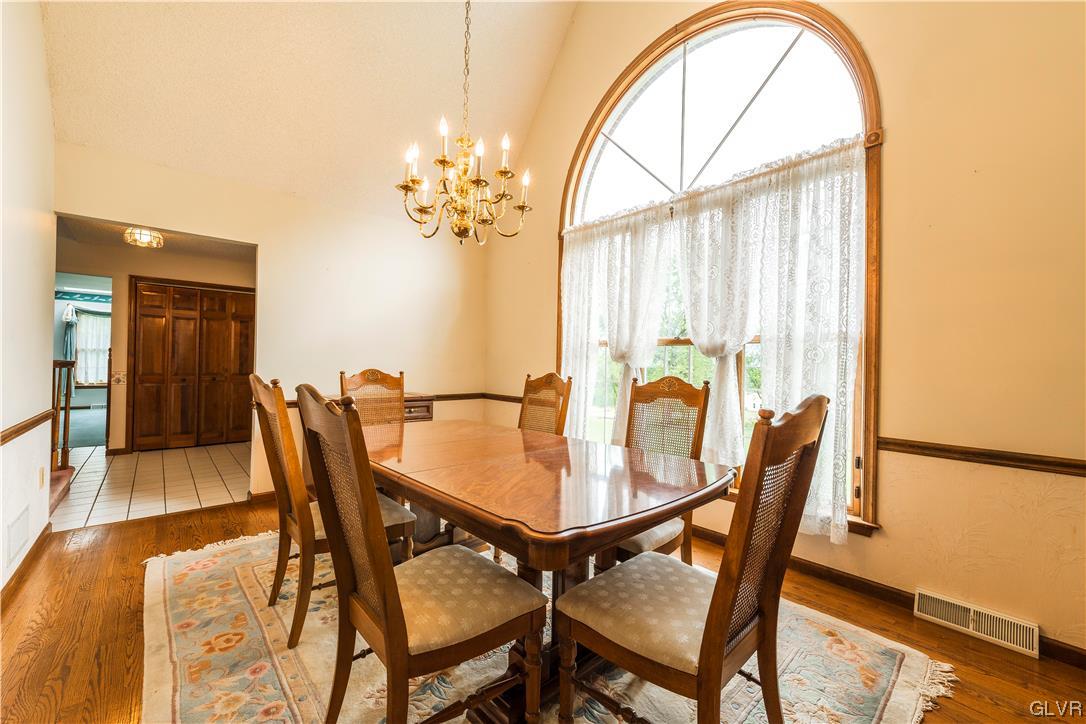 4293 Scheidys Road Whitehall, PA 18052 - Photo 5 of 36 Gallery Image 5