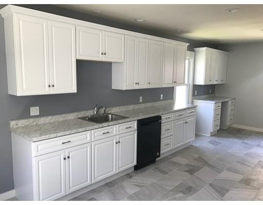114 Corona Street Springfield, MA 01104 - Photo 14 of 15 Gallery Image 14