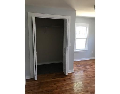 114 Corona Street Springfield, MA 01104 - Photo 6 of 15 Gallery Image 6