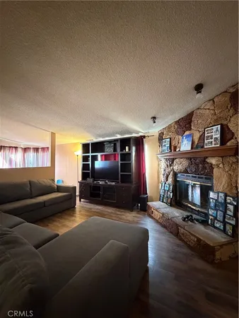 $249,900 | 29021 Bouquet Canyon Road, Unit 201, Santa Clarita, CA 91390