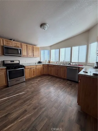 $249,900 | 29021 Bouquet Canyon Road, Unit 201, Santa Clarita, CA 91390