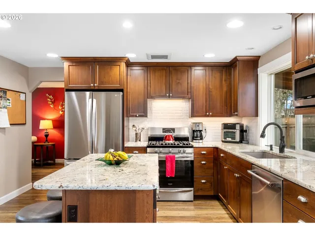 $639,900 | 1115 Northwest 104th Street, Vancouver, WA 98685