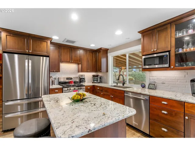 $639,900 | 1115 Northwest 104th Street, Vancouver, WA 98685