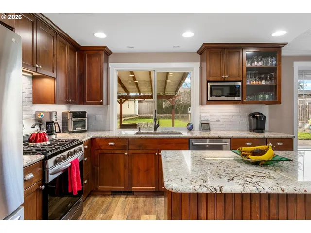 $639,900 | 1115 Northwest 104th Street, Vancouver, WA 98685