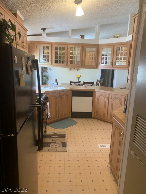 3600 South Rodeo Avenue Pahrump, NV 89048 - Photo 11 of 37 Gallery Image 11