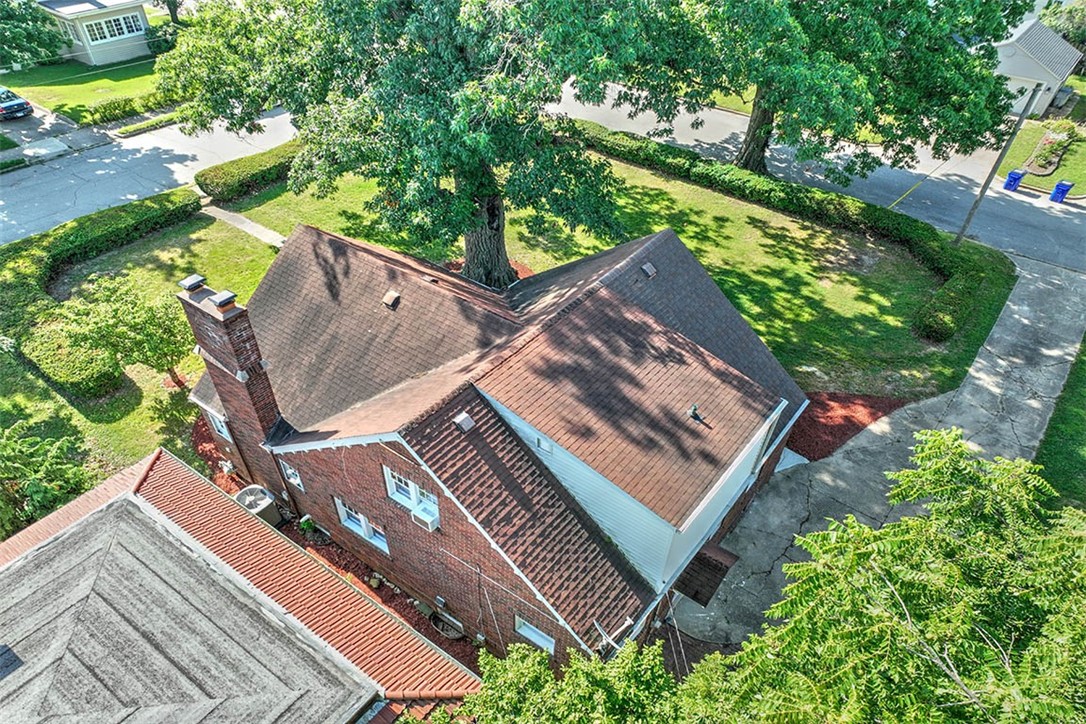 311 North Oakcrest Avenue Decatur, IL 62522 - Photo 4 of 34