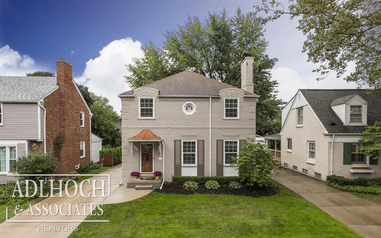 455 Allard Road Grosse Pointe Farms, MI 48236 - Photo 1 of 17