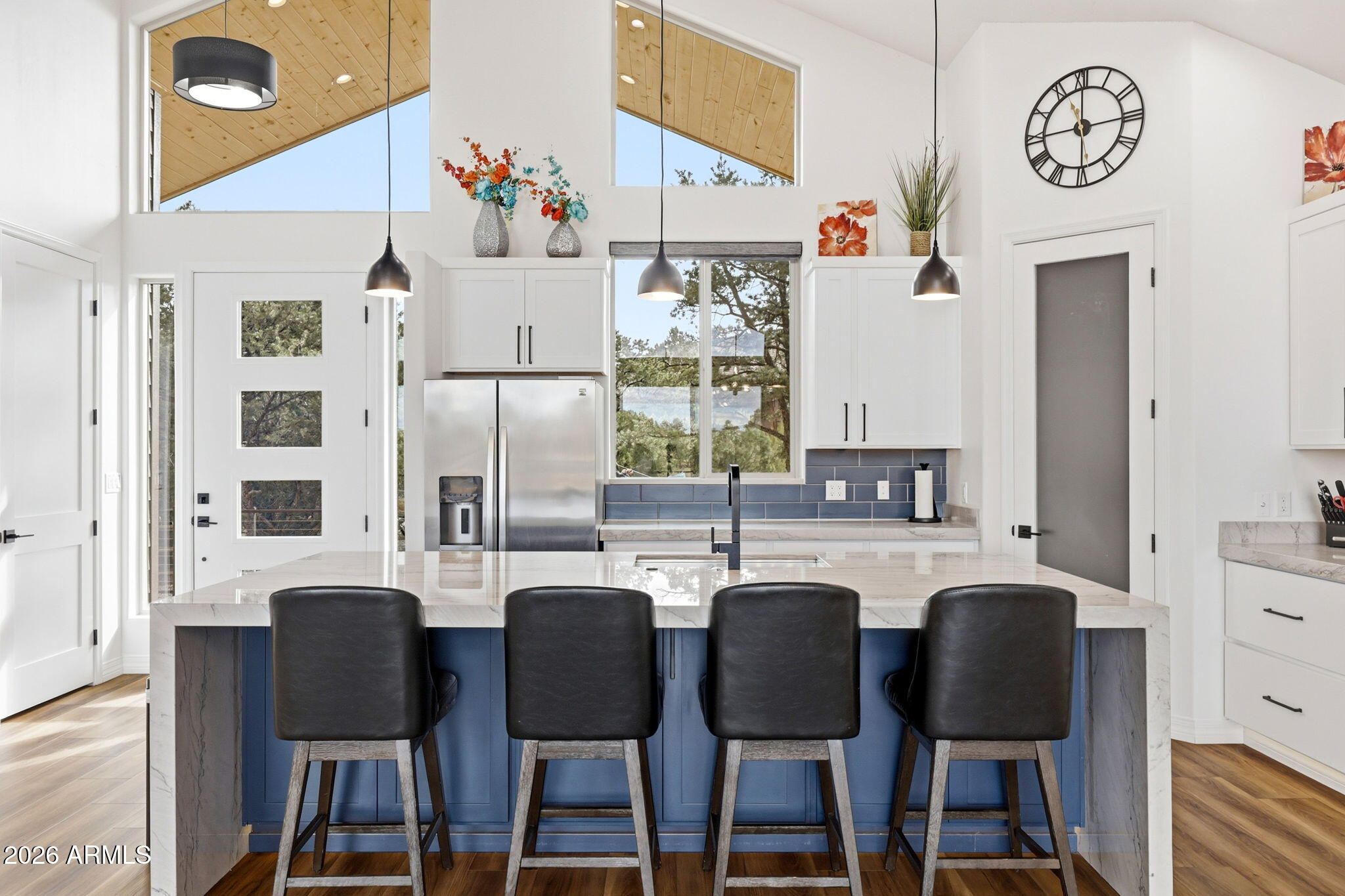 2344 Hellcat Circle Overgaard, AZ 85933 - Photo 12 of 67 2344 Hellcat Circle
