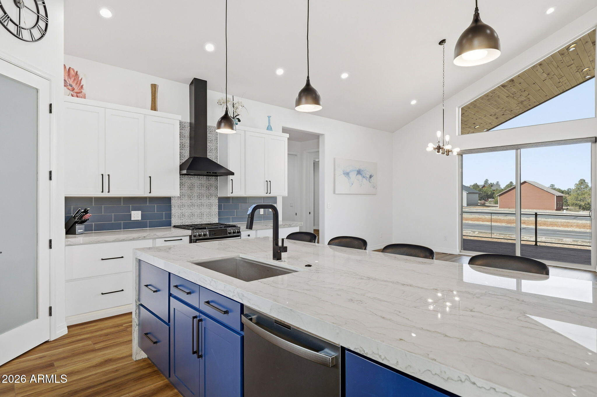 2344 Hellcat Circle Overgaard, AZ 85933 - Photo 13 of 67 2344 Hellcat Circle