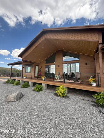 $1,380,000 | 2344 Hellcat Circle, Overgaard, AZ 85933