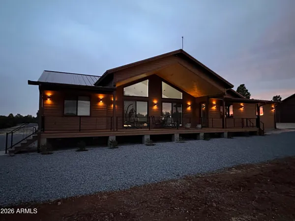 $1,380,000 | 2344 Hellcat Circle, Overgaard, AZ 85933