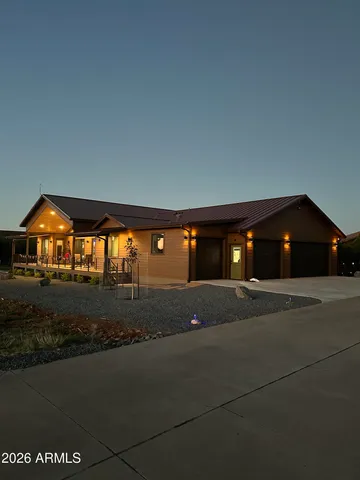 $1,380,000 | 2344 Hellcat Circle, Overgaard, AZ 85933