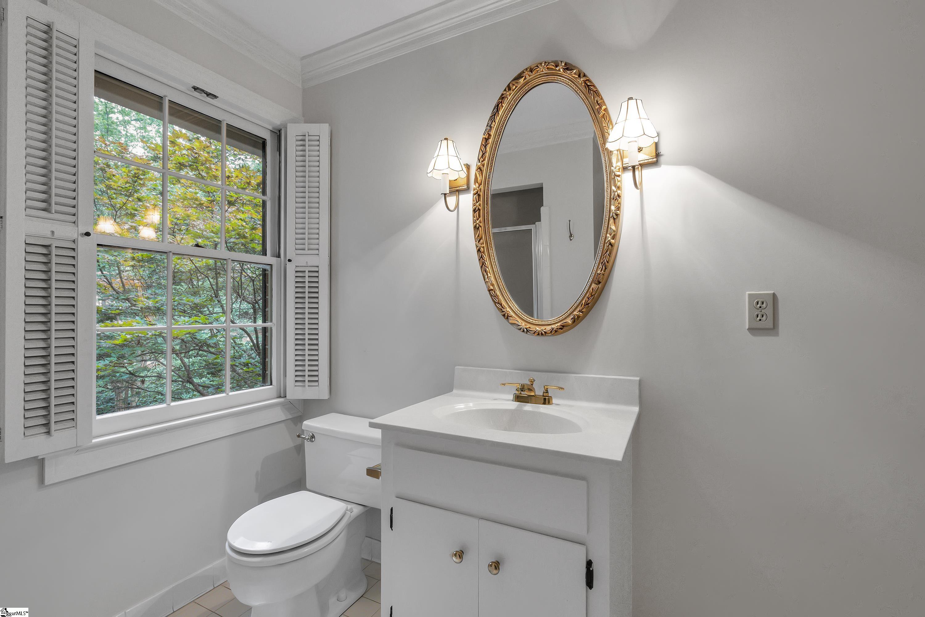 1624 Parkins Mill Road Greenville, SC 29607 - Photo 22 of 36