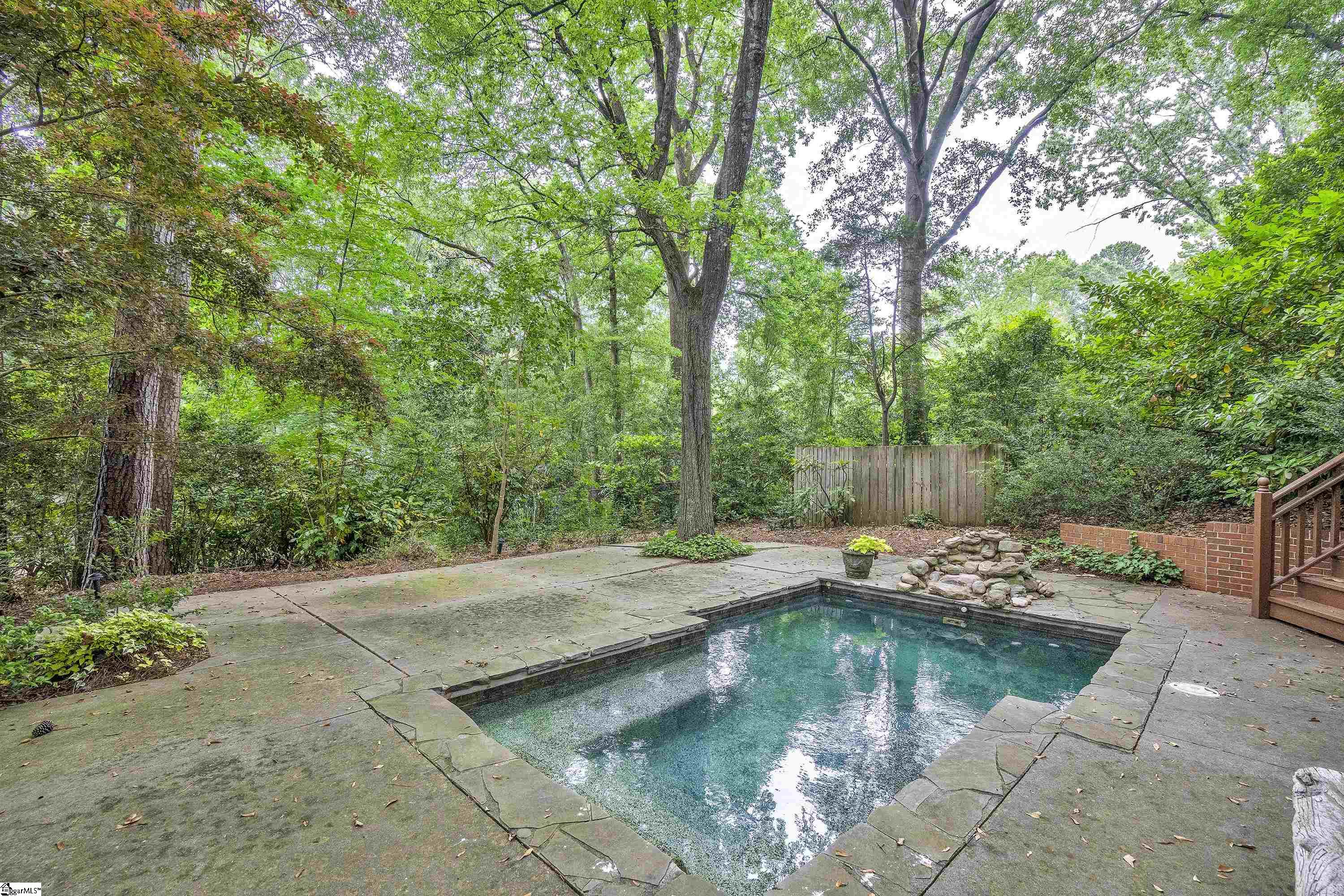 1624 Parkins Mill Road Greenville, SC 29607 - Photo 30 of 36