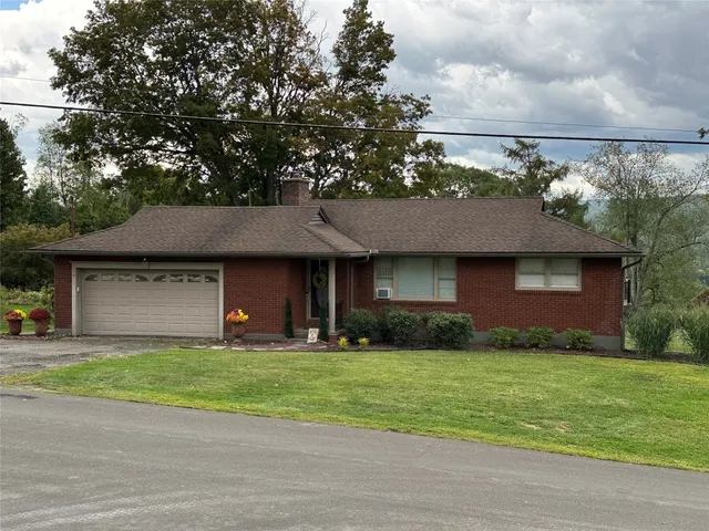 $265,000 | 228 Valley View Drive, Endicott, NY 13760