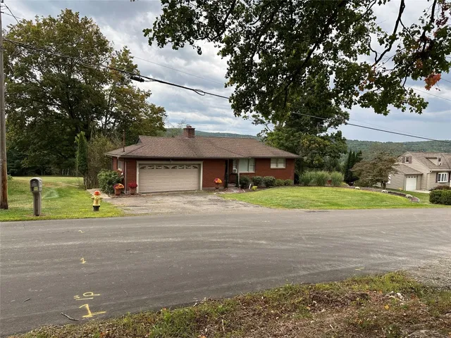 $265,000 | 228 Valley View Drive, Endicott, NY 13760