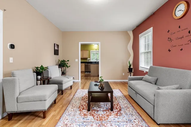 $770,000 | 5 Equestrian Lane, Unit 5, Chelmsford, MA 01824