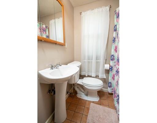 196 Savoy Avenue Springfield, MA 01104 - Photo 13 of 22 Gallery Image 13