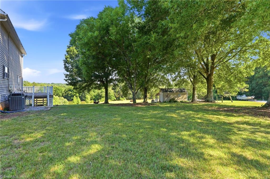 169 Ben Smith Road Kernersville, NC 27284 - Photo 44 of 49