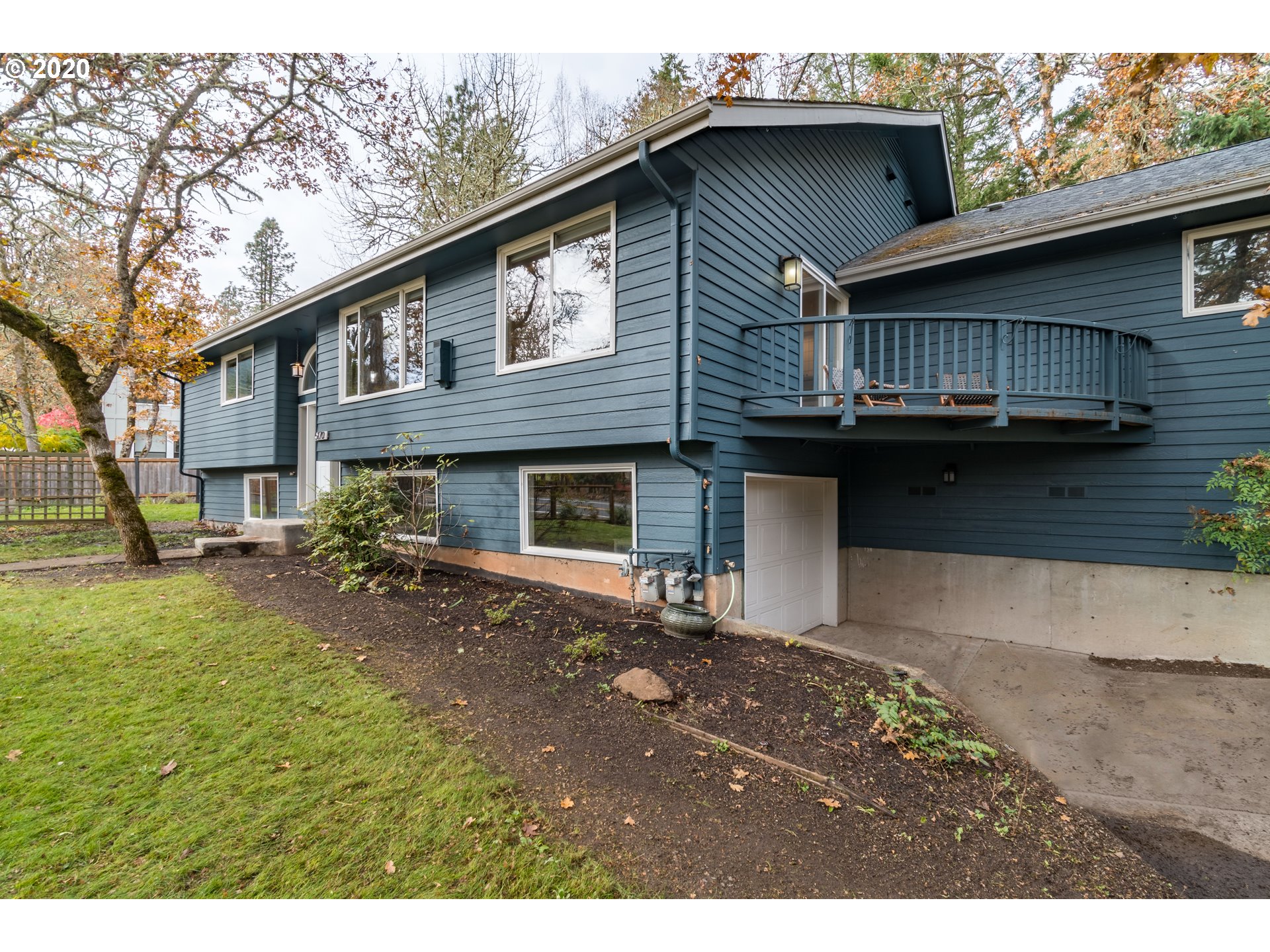 5160 Fox Hollow Road Eugene, OR 97405 - Photo 2 of 32 Gallery Image 2