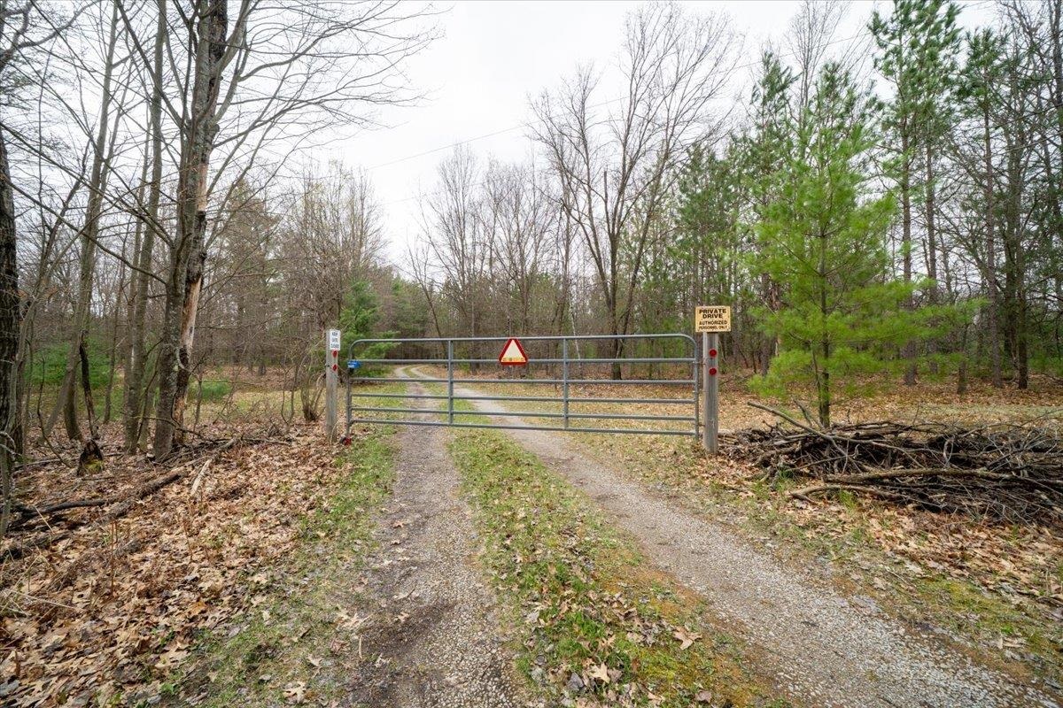 7734 West Partlo Road Whittemore, MI 48770 - Photo 4 of 45