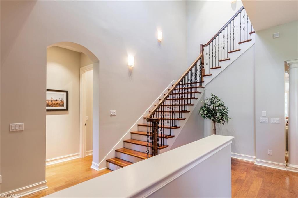 595 Gordonia Road Naples, FL 34108 - Photo 10 of 35 Gallery Image 10