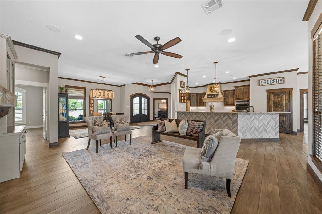 918 Coxs Oak Valley Road Waco, TX 76705 - Photo 6 of 40