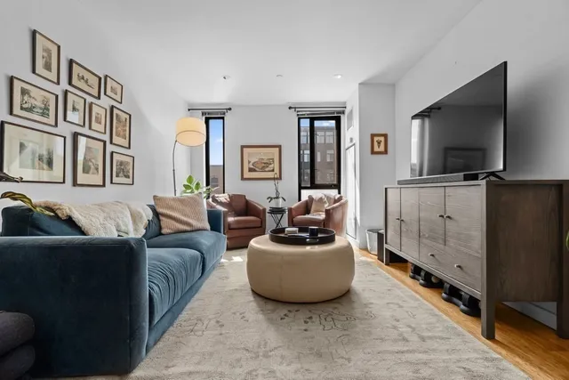 $715,000 | 691 Massachusetts Avenue, Unit 308, Boston, MA 02118