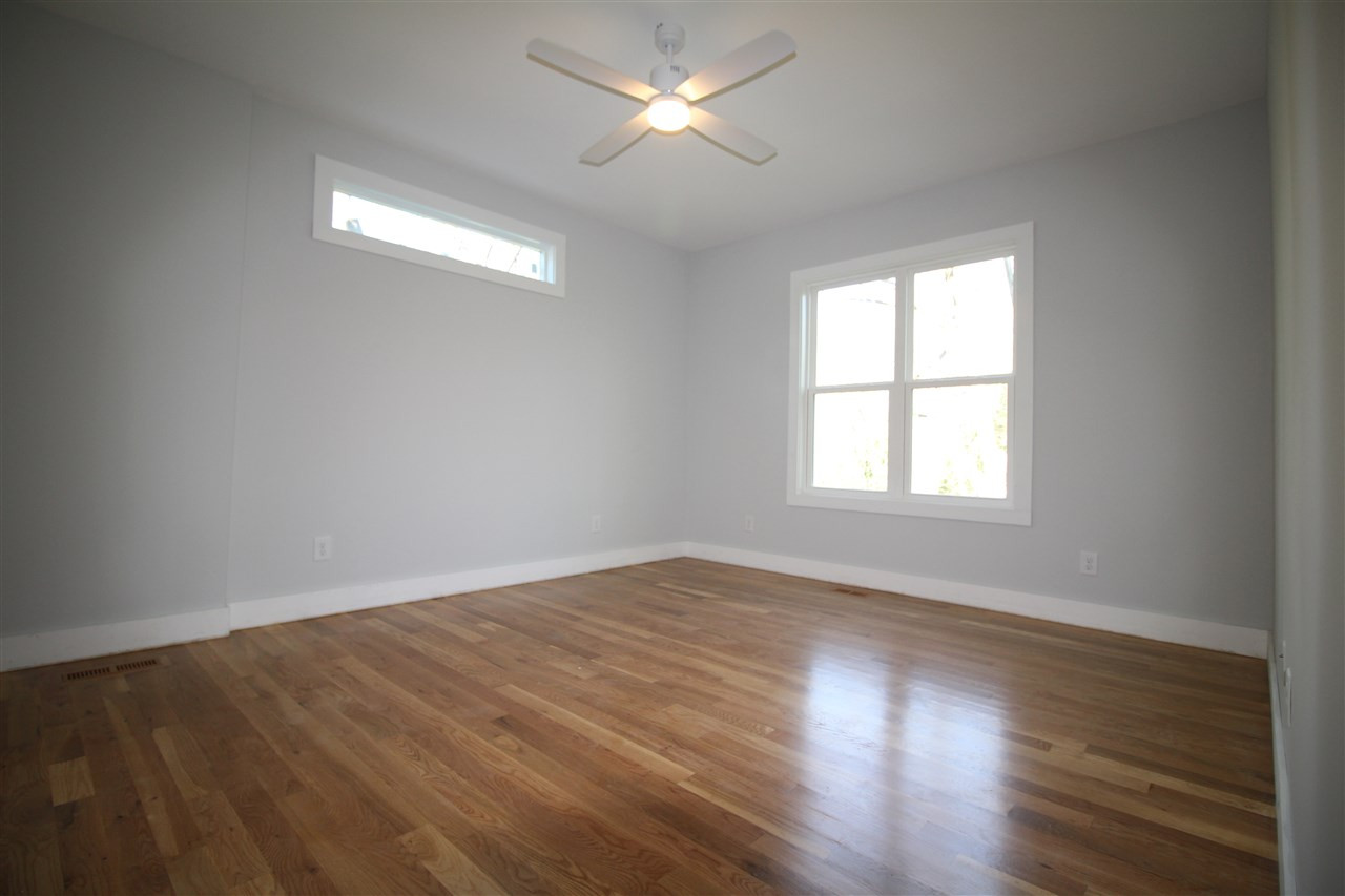 611 South East Street Raleigh, NC 27601 - Photo 8 of 19 Master Bedroom