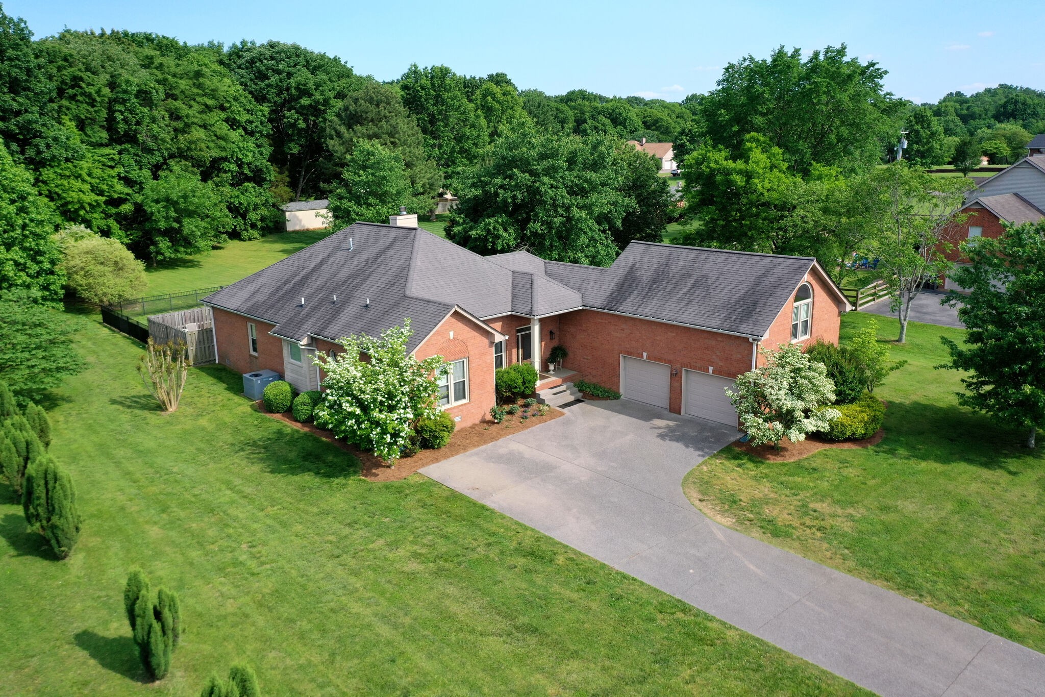 807 Ridgetop Drive Mount Juliet, TN 37122 - Photo 37 of 44 Gallery Image 37