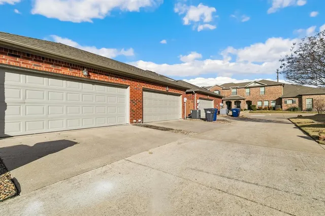 $399,900 | 575 South Virginia Hills Drive, Unit 3503, McKinney, TX 75072