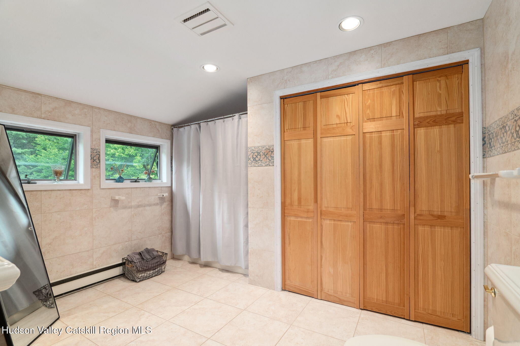 552 Bear Kill Road Gilboa, NY 12076 - Photo 41 of 63 an empty room with windows