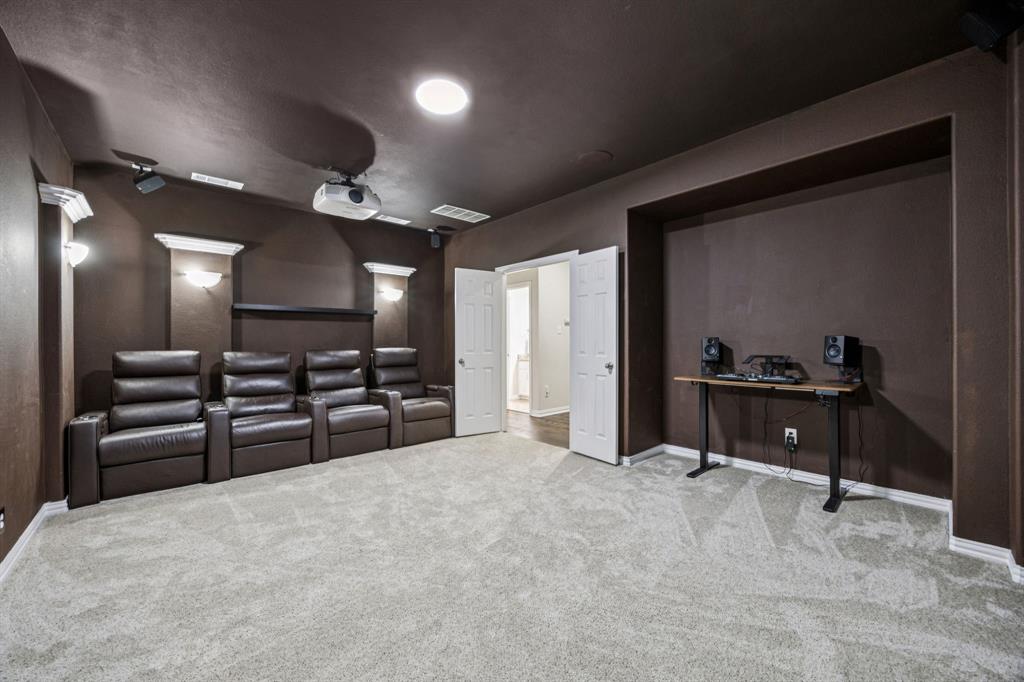 1013 Knoxbridge Road Forney, TX 75126 - Photo 14 of 39 a room with furniture and a flat screen tv