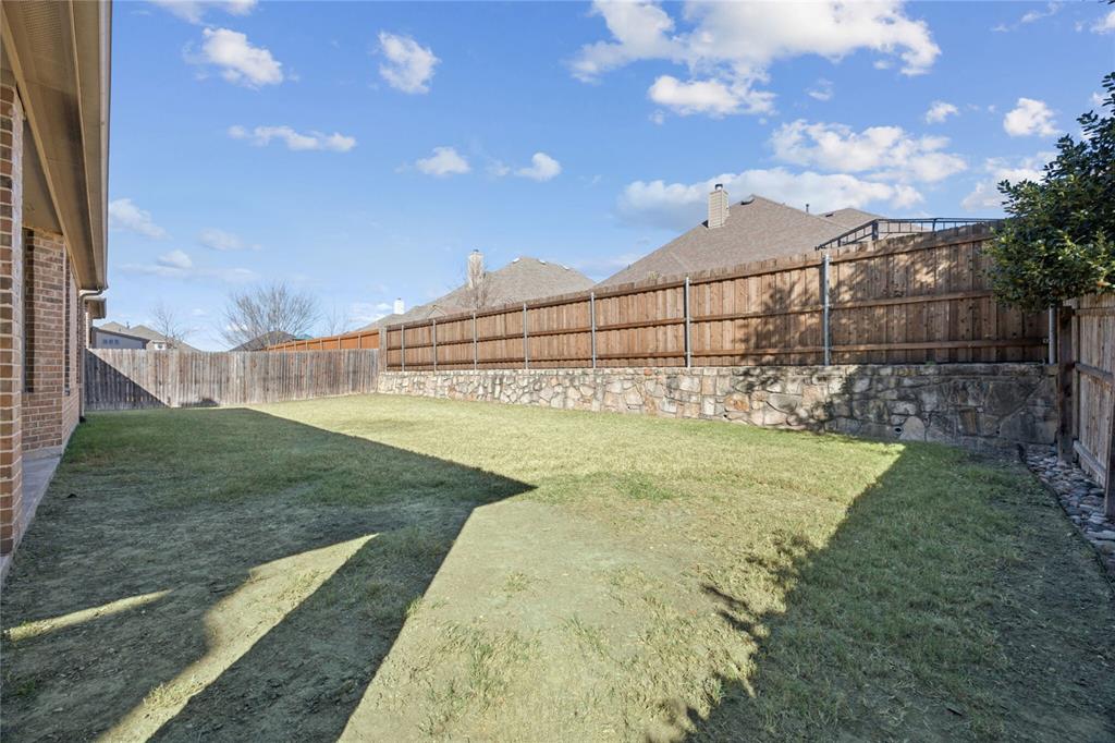 1013 Knoxbridge Road Forney, TX 75126 - Photo 31 of 39 a view of swimming pool