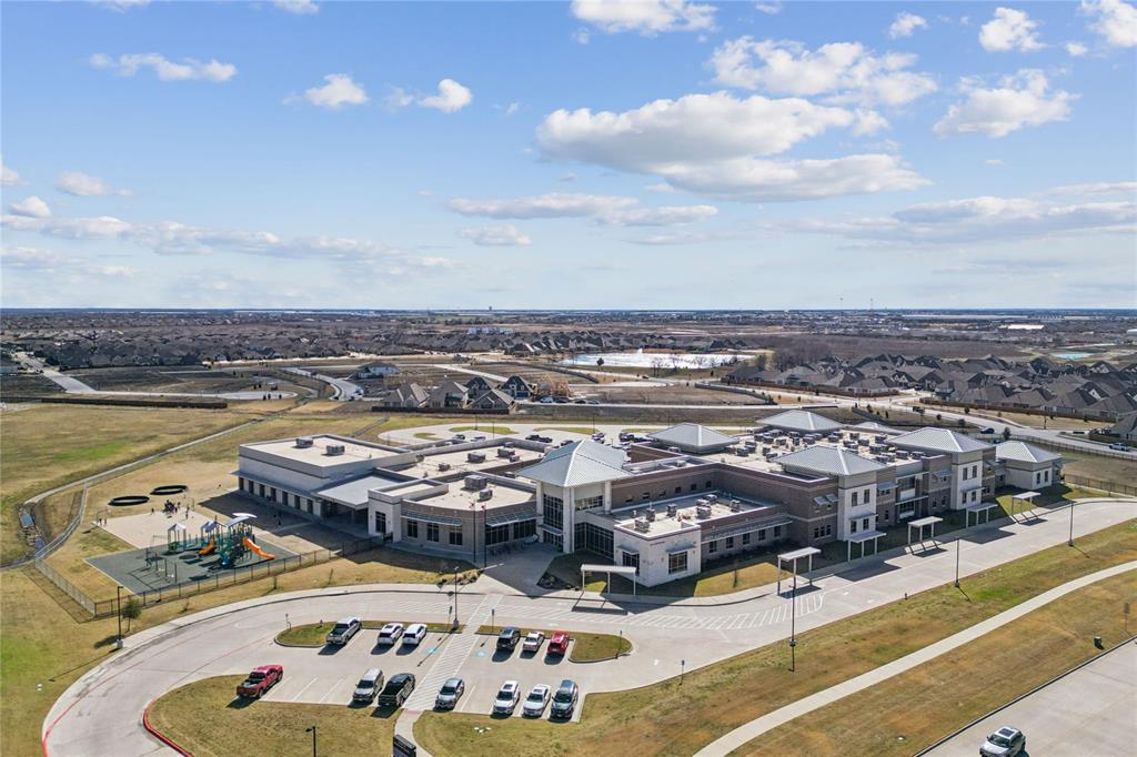 1013 Knoxbridge Road Forney, TX 75126 - Photo 38 of 39 a view of a city