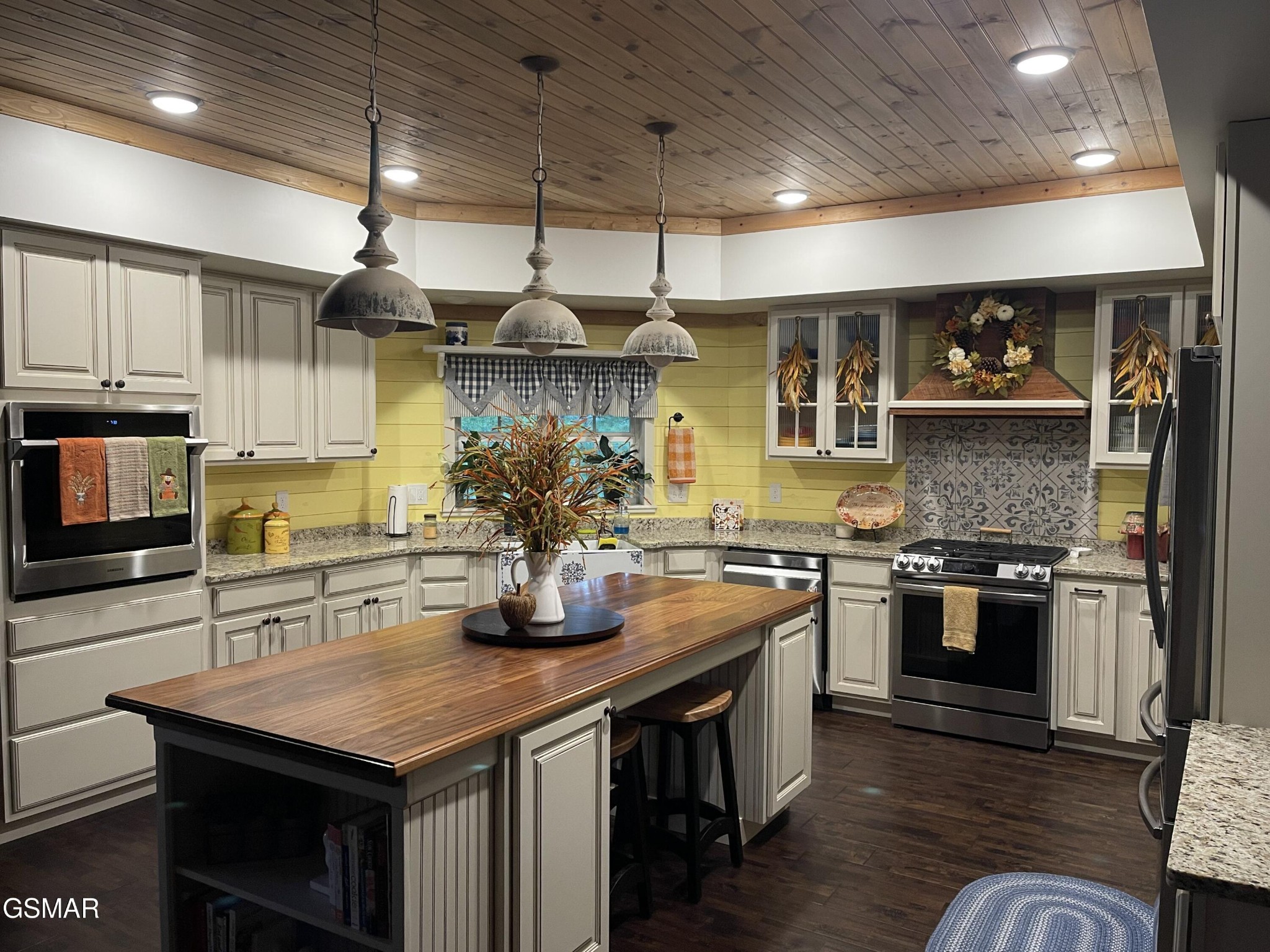 2750 Sulpher Springs Road Sevierville, TN 37862 - Photo 20 of 58 Gallery Image 20