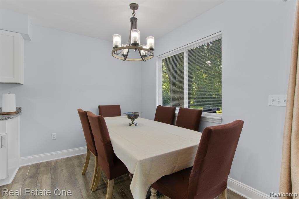 2930 Wisconsin Road Troy, MI 48083 - Photo 9 of 27
