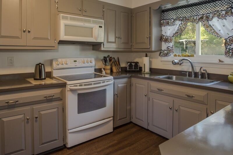 118 West River Road Brattleboro, VT 05301 - Photo 4 of 19