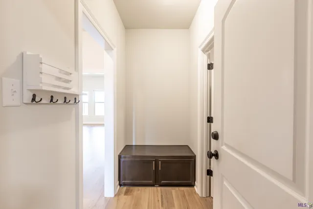 $2,300 | 275 Pond Drive, Thibodaux, LA 70301