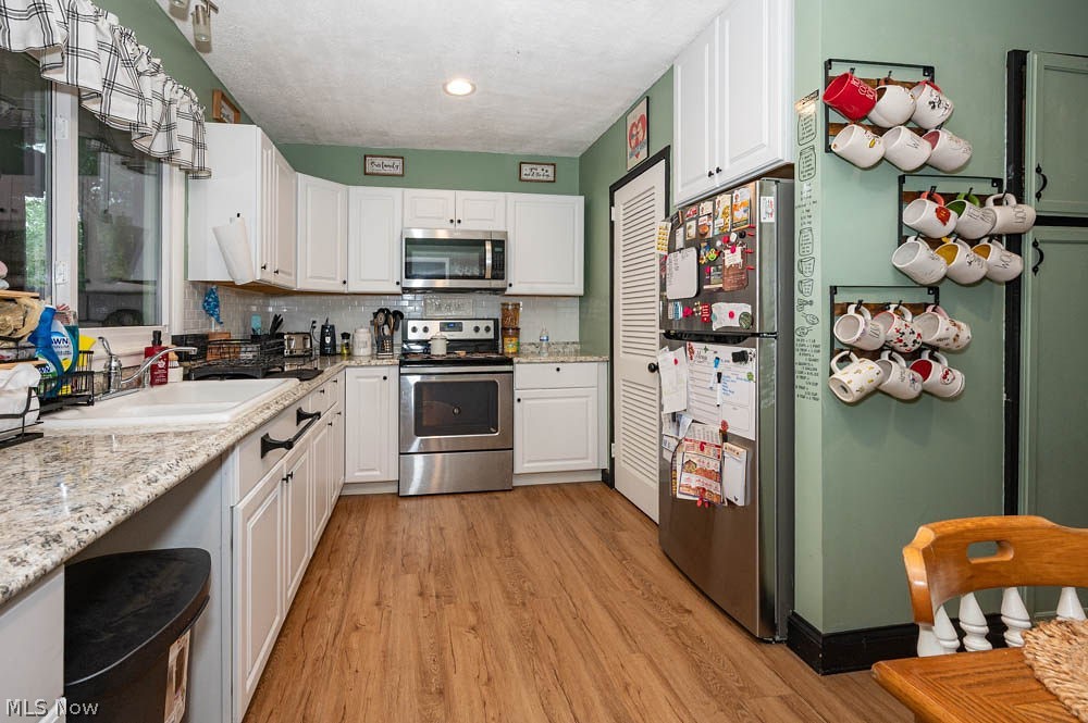 1572 Merle Road Salem, OH 44460 - Photo 9 of 32 Gallery Image 9