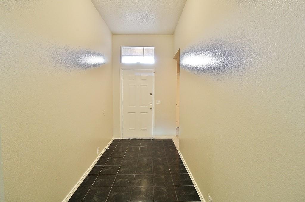 210 Ridgecrest Drive Cedar Hill, TX 75104 - Photo 2 of 13