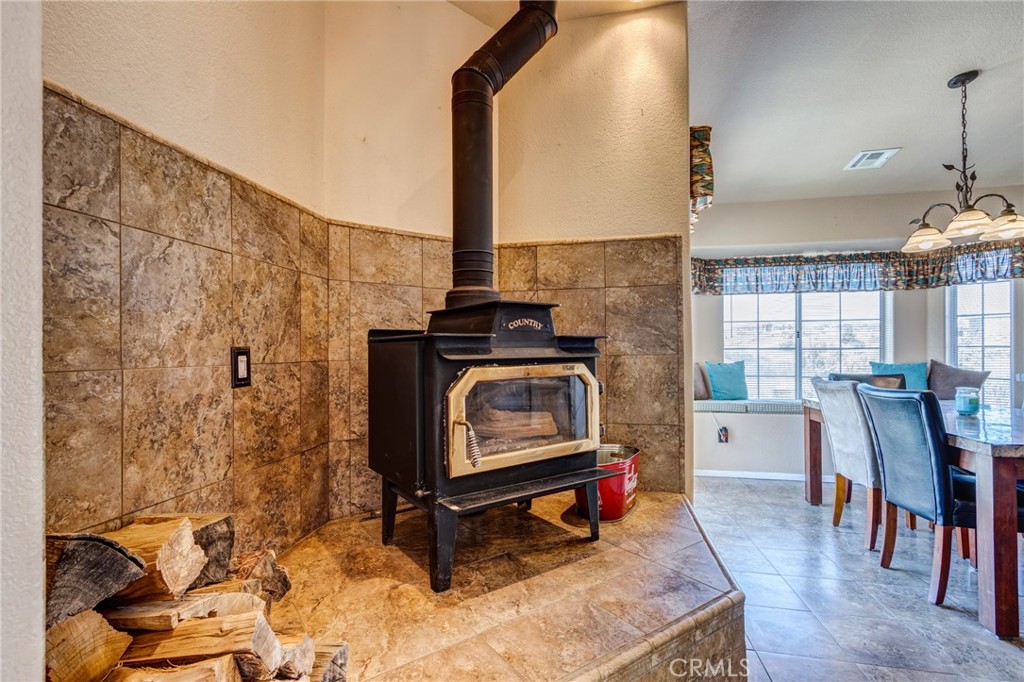 7170 Joshua Road Oak Hills, CA 92344 - Photo 36 of 59