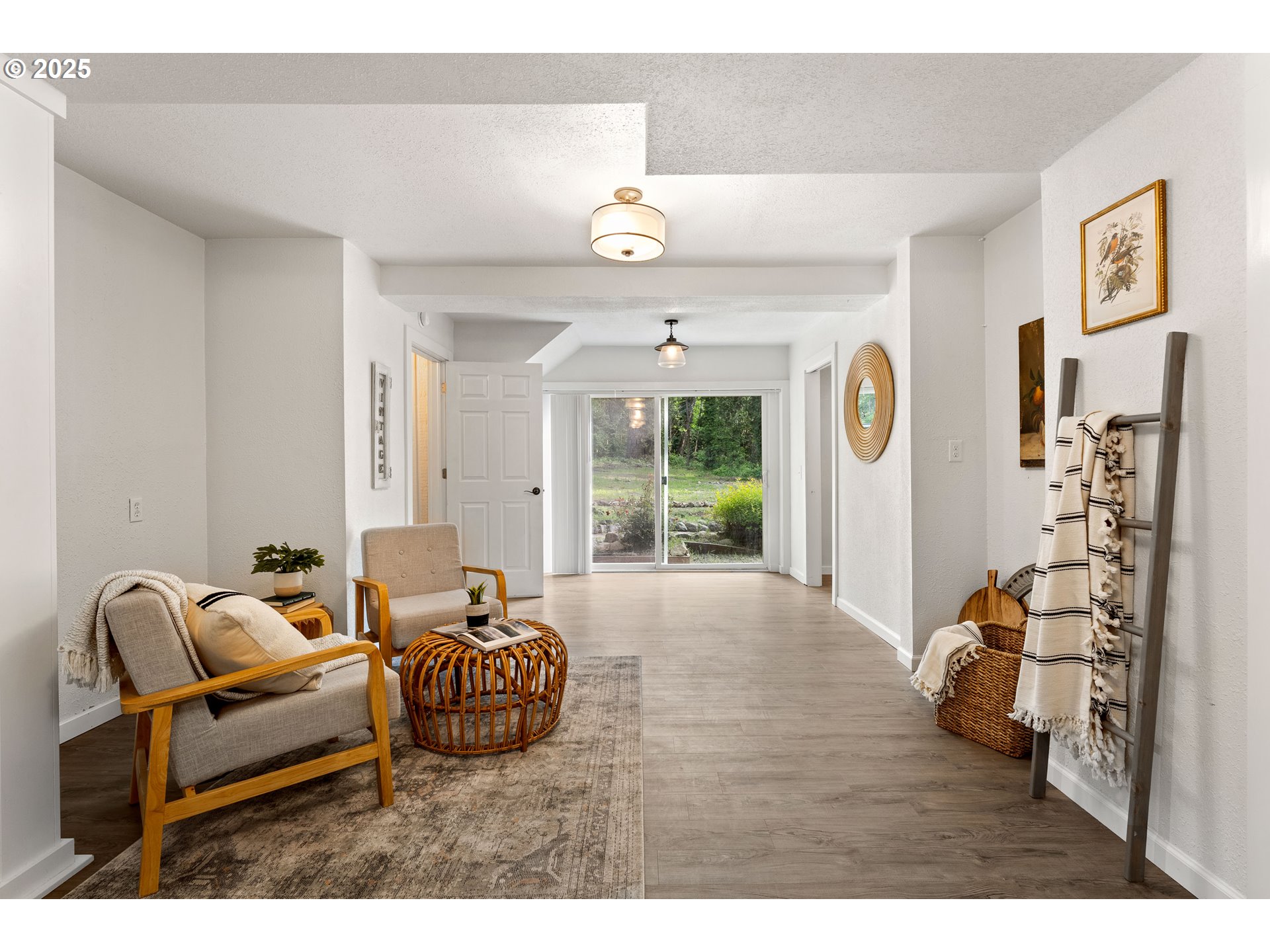 988 Savage Creek Road Grants Pass, OR 97527 - Photo 20 of 48 a bedroom with furniture and a window